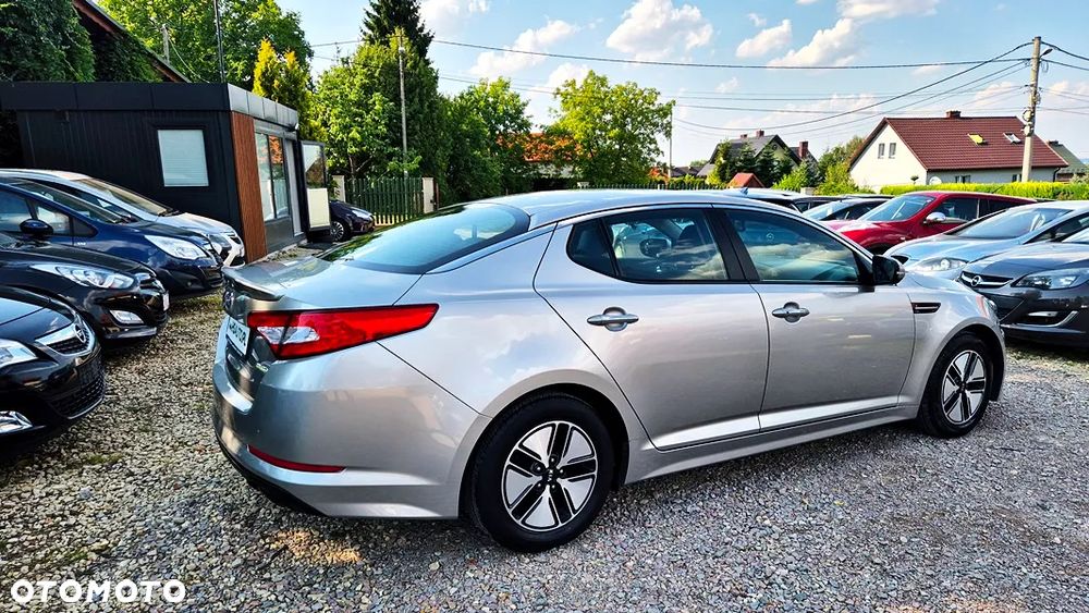 Kia Optima 2.0 CVVT Spirit - 15
