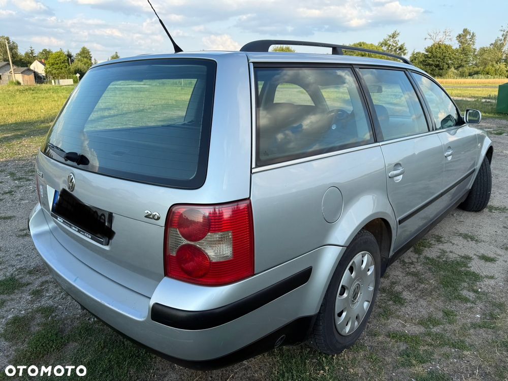 Volkswagen Passat 2.0 Comfortline - 6