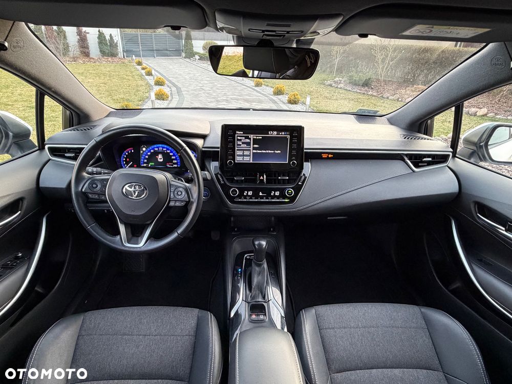 Toyota Corolla 2.0 Hybrid Comfort - 16