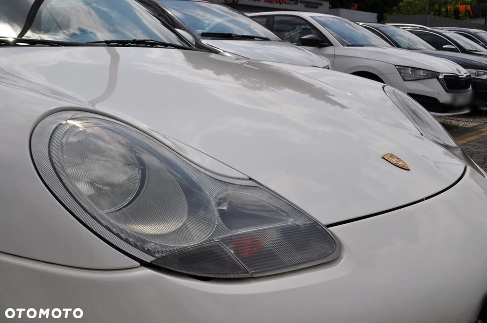 Porsche 911 Carrera - 6