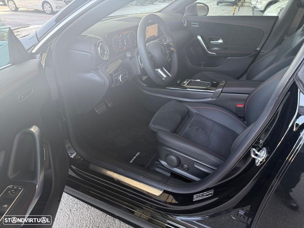 Mercedes-Benz CLA 200 - 15