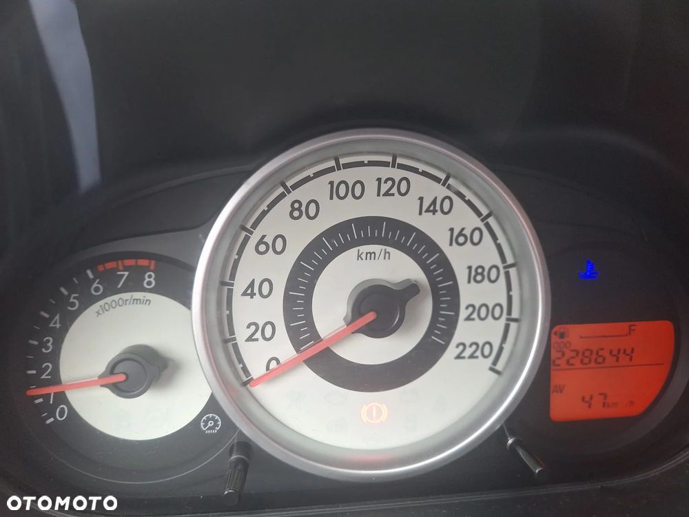 Mazda 2 1.3 Exclusive - 6