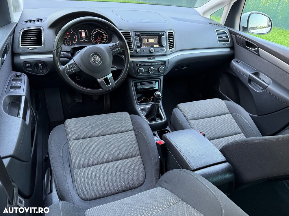 Volkswagen Sharan 2.0 TDI Comfortline - 8