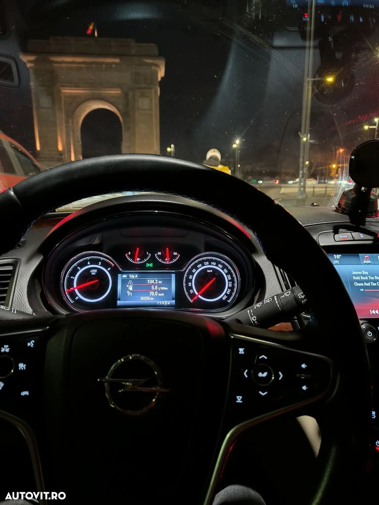 Opel Insignia 2.0 CDTI 4x4 Sport Aut. - 12