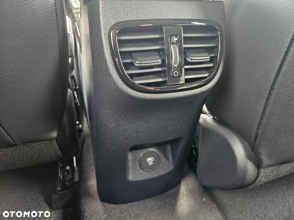 Kia XCeed 1.6 T-GDI Business Line DCT - 11