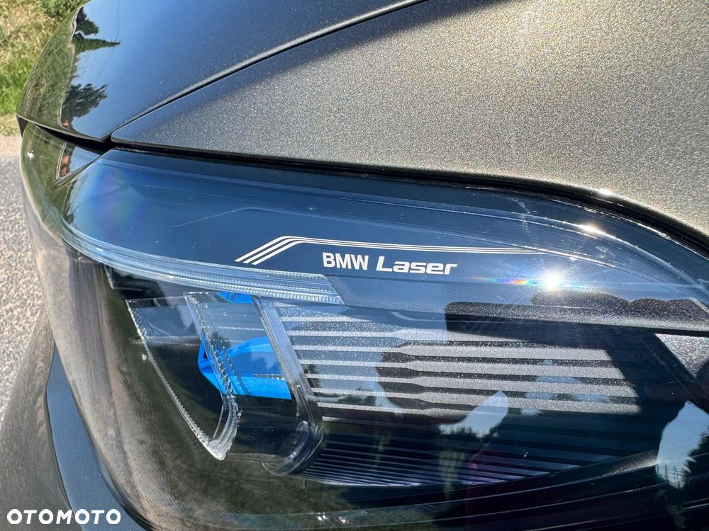 BMW X5 xDrive45e - 25