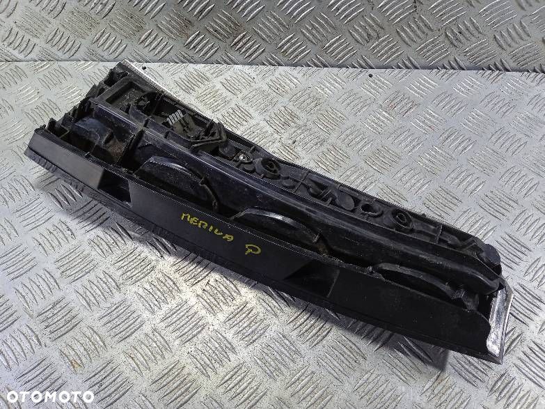 LAMPA PRAWA TYLNA OPEL MERIVA - 2