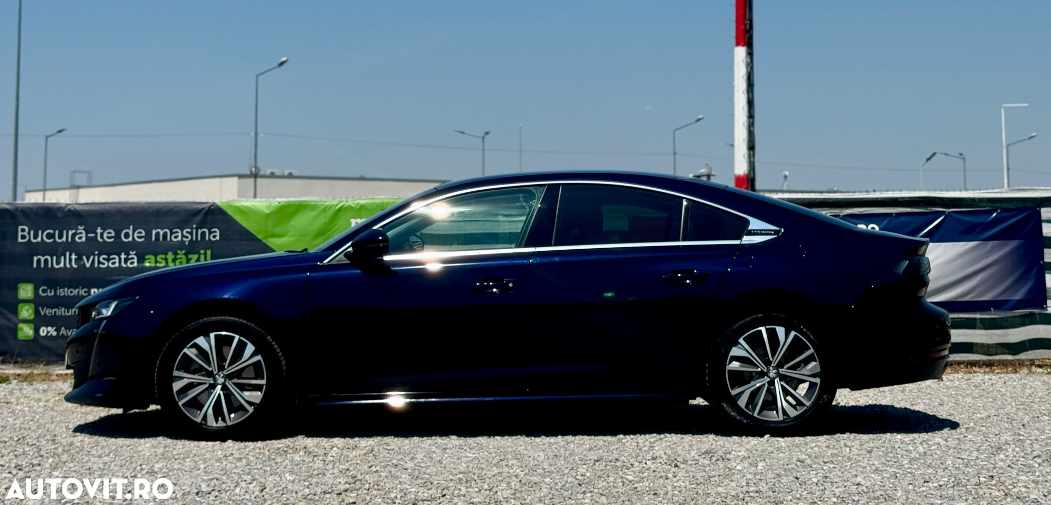 Peugeot 508 Plug-In Hybrid 360 e-EAT8 SPORT ENGINEERED - 2