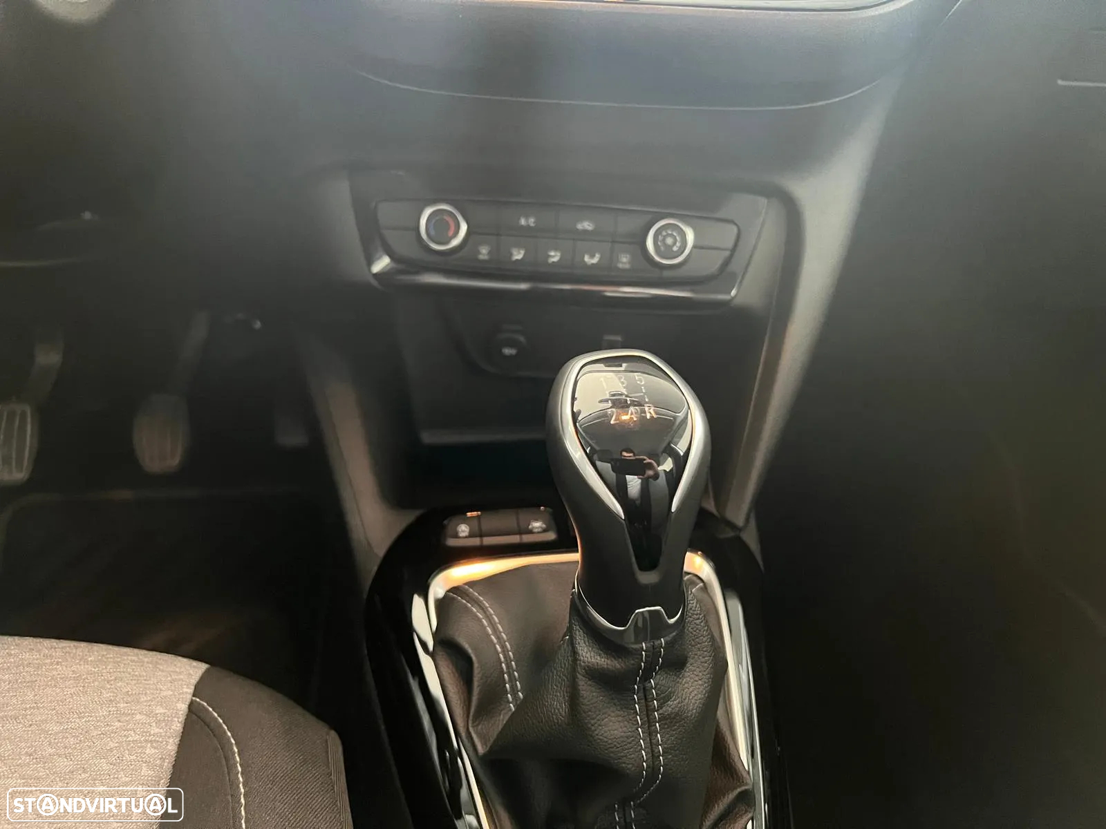 Opel Corsa 1.2 - 18