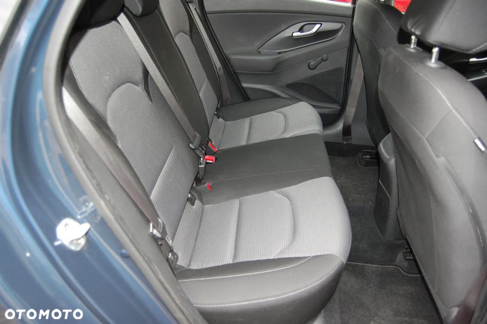 Hyundai i30 1.4 Trend - 25