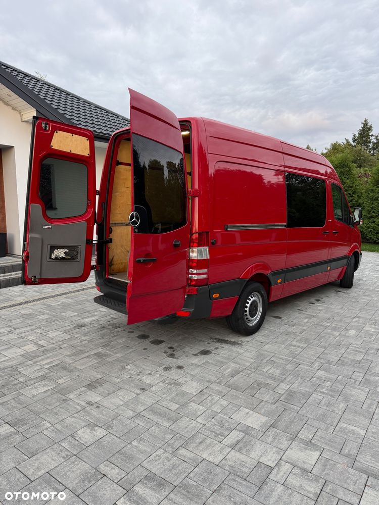 Mercedes-Benz Sprinter - 16