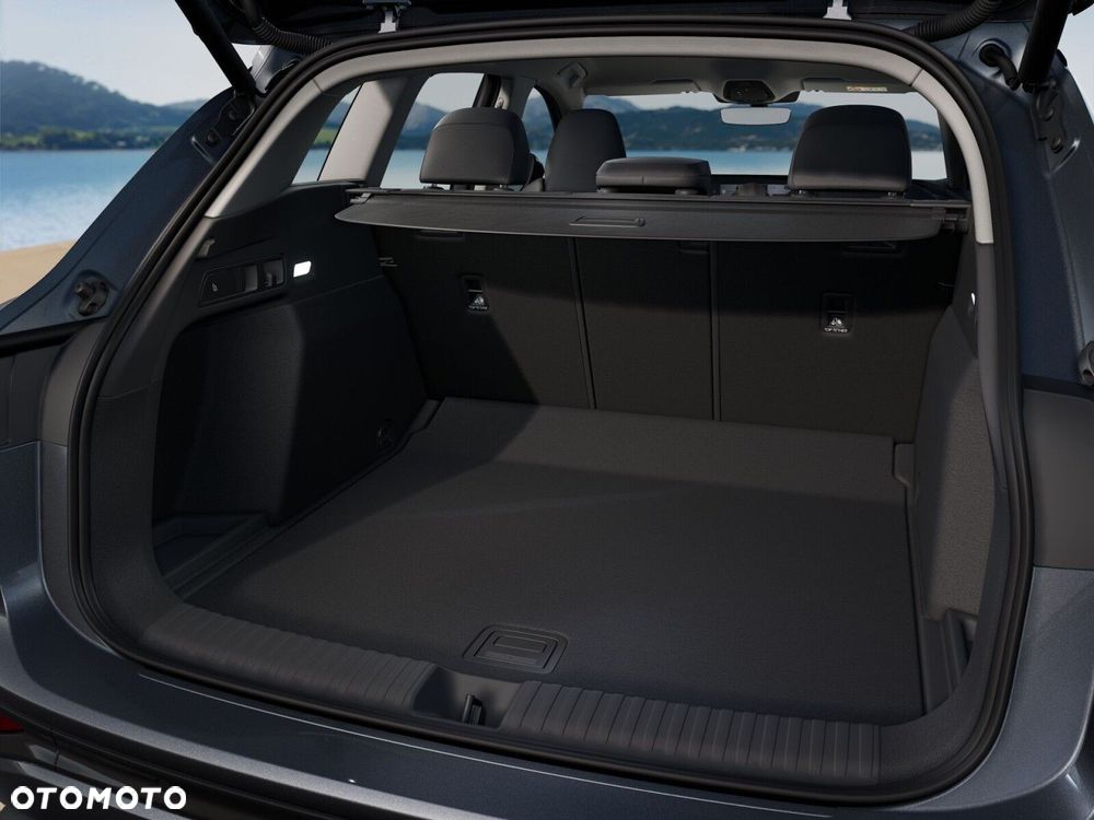Audi Q6 e-tron - 12