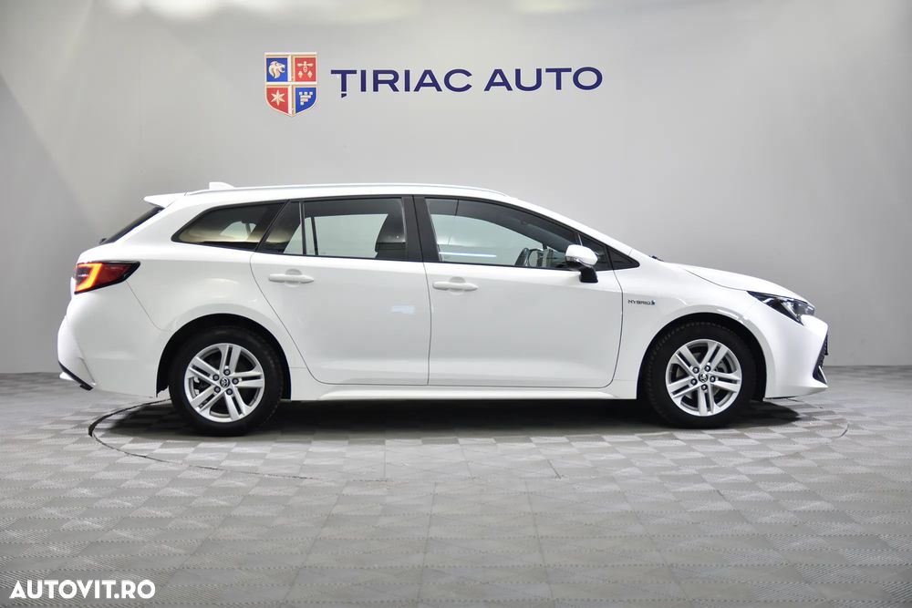 Toyota Corolla - 7