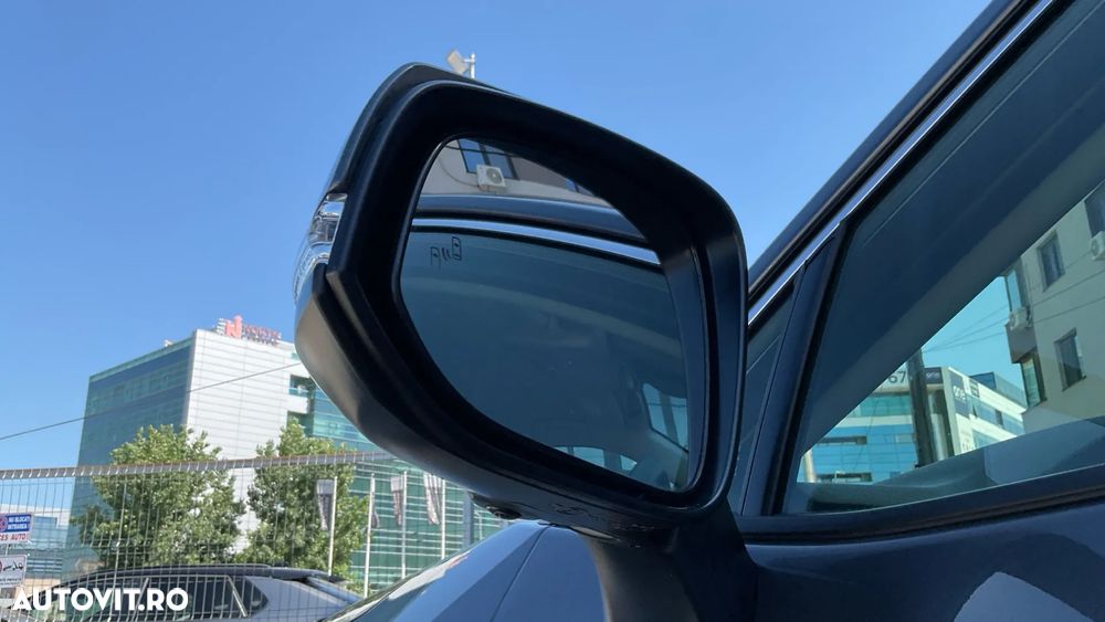 Toyota RAV4 2.5 VVT-iE 4x4 Luxury - 38