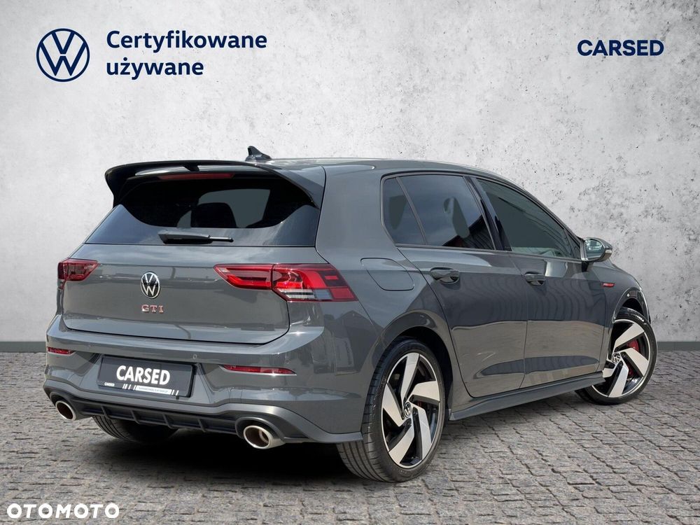 Volkswagen Golf - 7