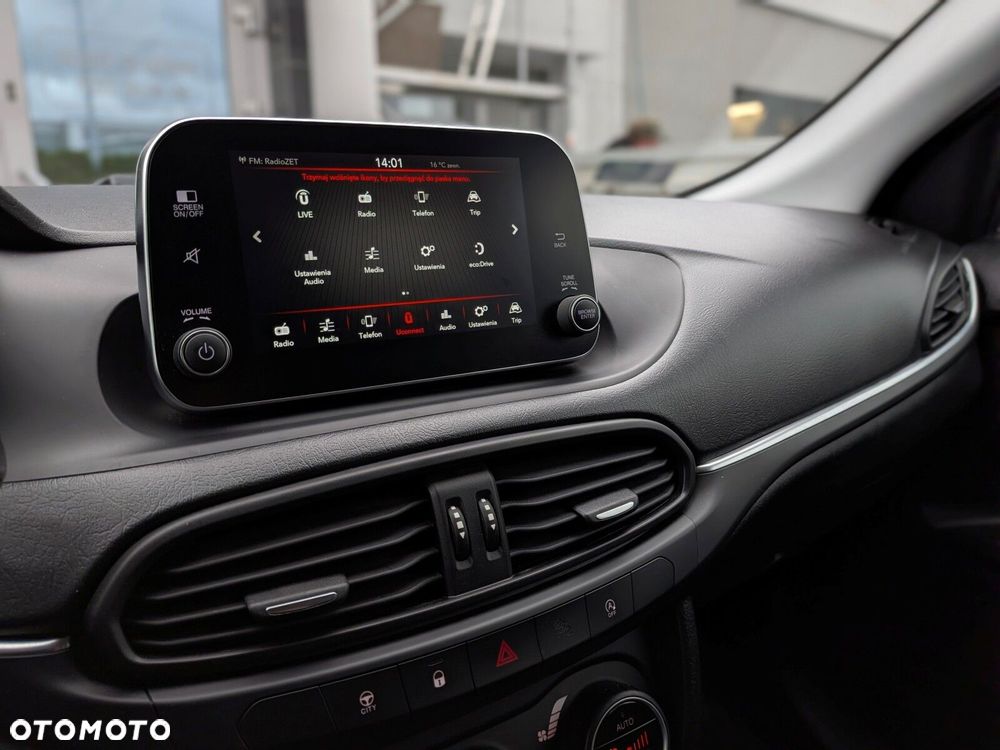 Fiat Tipo 1.4 T-Jet 16v Lounge EU6 - 25