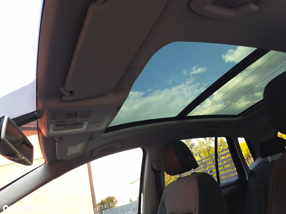 Volkswagen Golf Sportsvan 1.4 TSI (BlueMotion Technology) Comfortline - 25