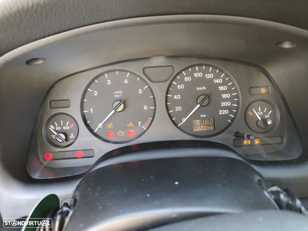 Opel Astra 1.4 Selection Aut. - 5