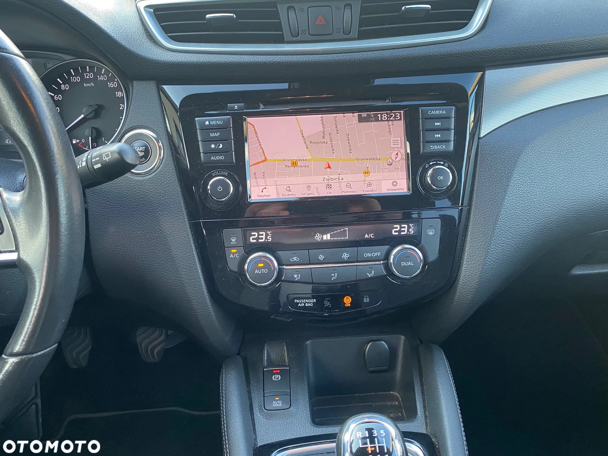 Nissan Qashqai 1.3 DIG-T N-Connecta - 10