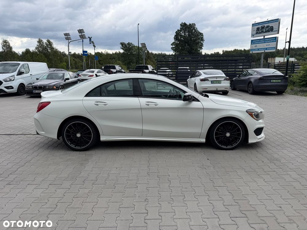 Mercedes-Benz CLA 250 7G-DCT AMG Line - 5