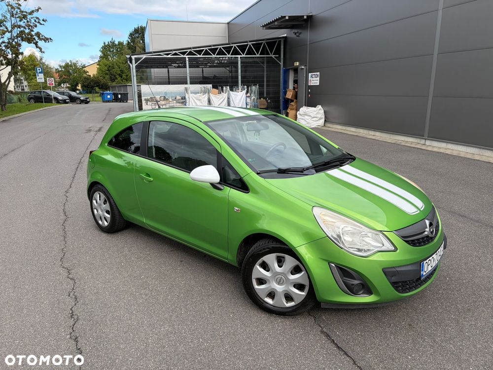 Opel Corsa - 1