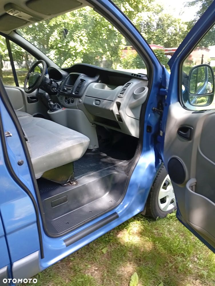 Renault Trafic - 8