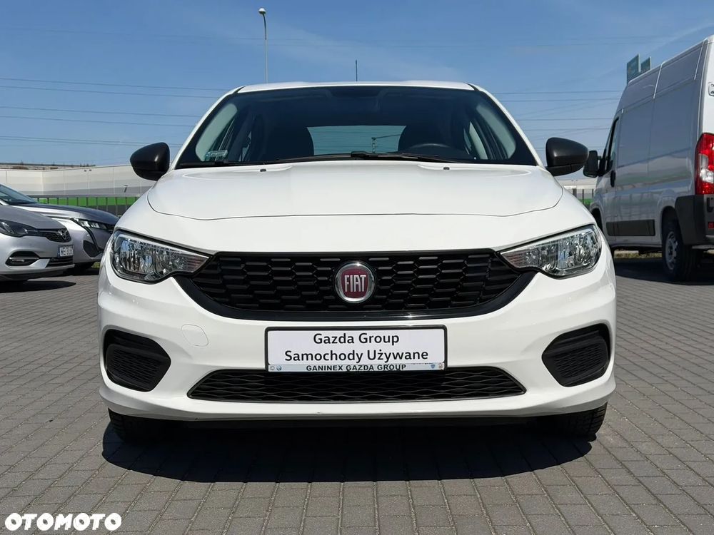 Fiat Tipo 1.4 16V Easy - 4