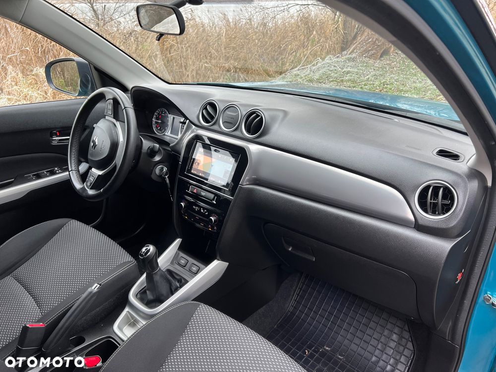 Suzuki Vitara 1.6 (4x2) Comfort+ - 12