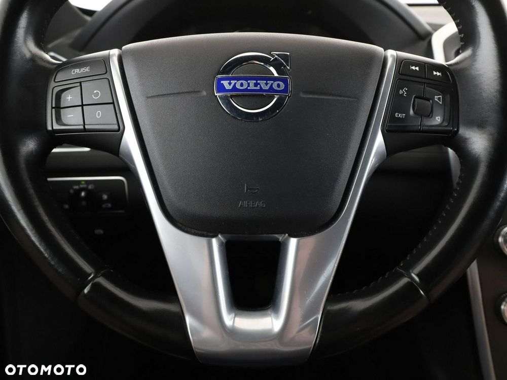 Volvo XC 60 - 22