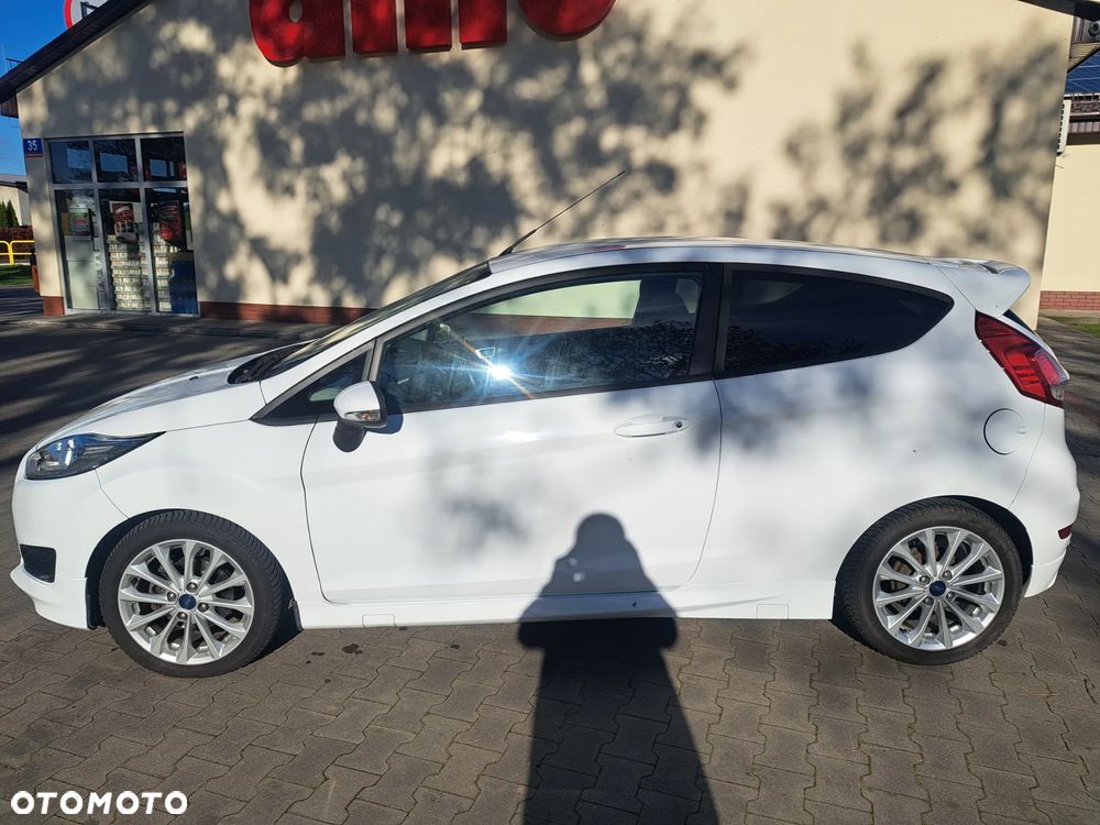 Ford Fiesta 1.0 EcoBoost Start-Stop ST-LINE - 2