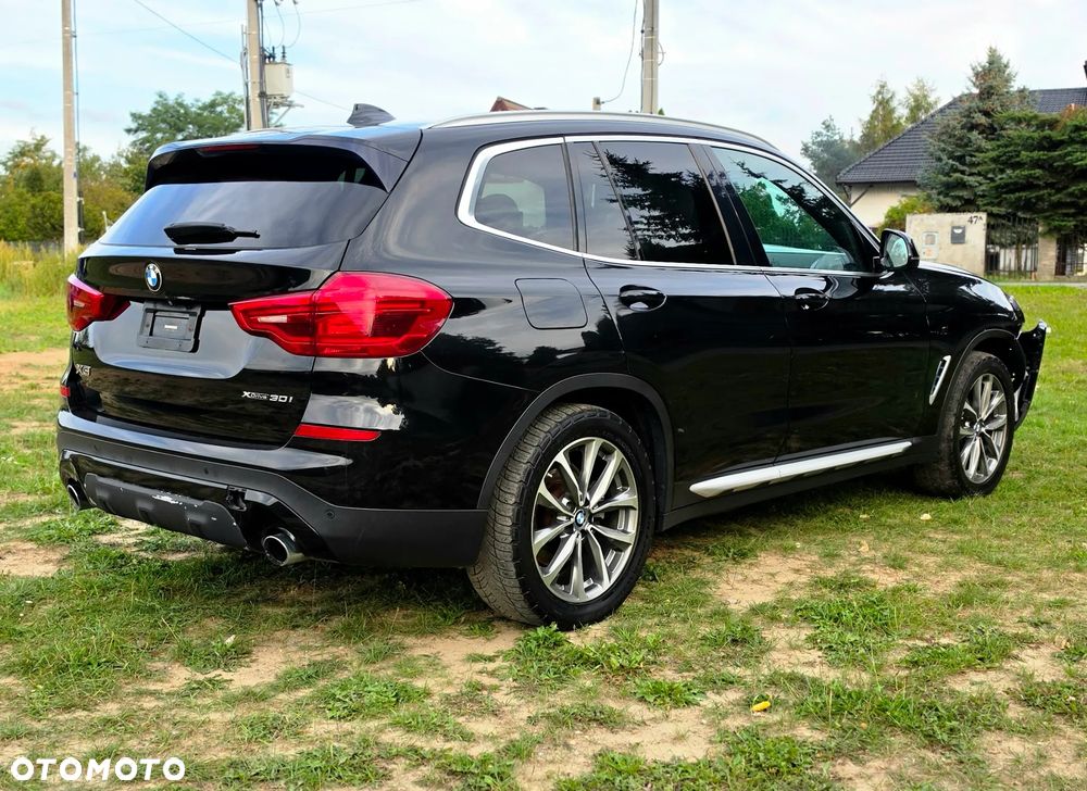BMW X3 xDrive30i xLine - 4