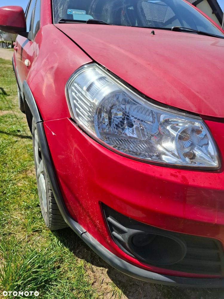 Suzuki SX4 1.6 Comfort 4WD - 14