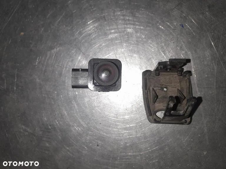 Kamera cofania Ford B-MAX AV1T-19G490-AD - 2