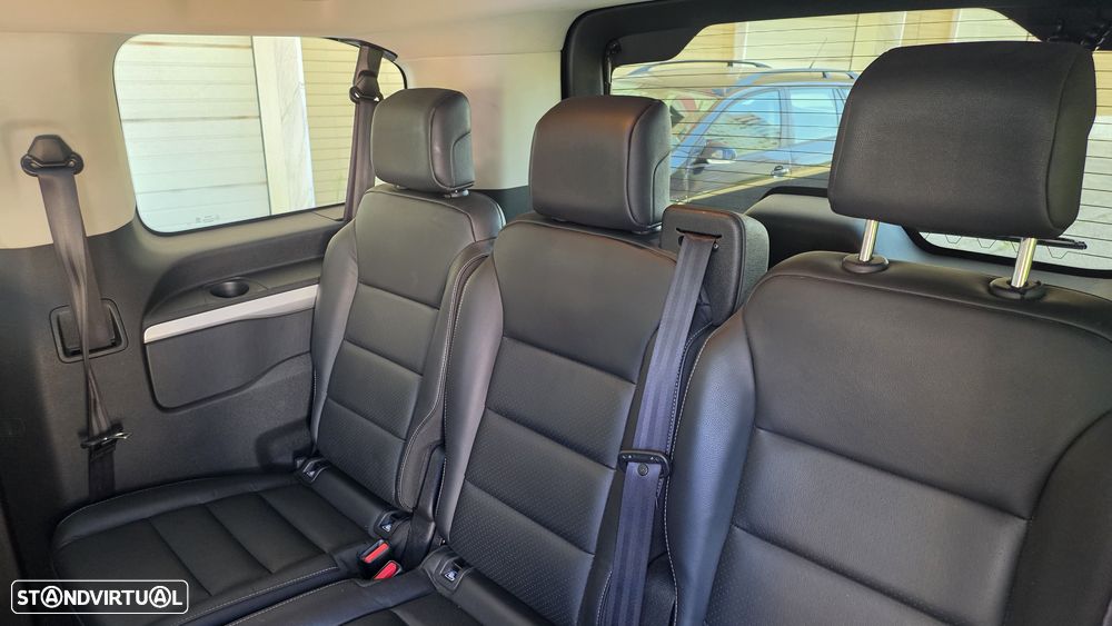 Toyota Proace Verso 2.0 D-4D L2 1.2T Prime 8L - 23