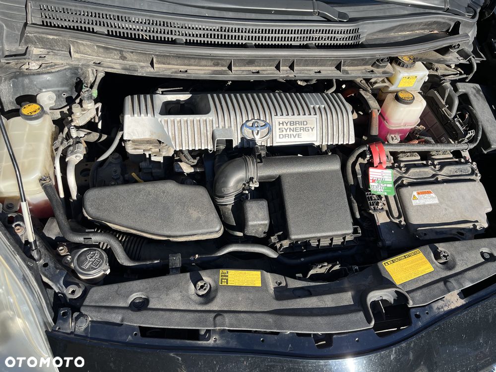 Toyota Prius - 10