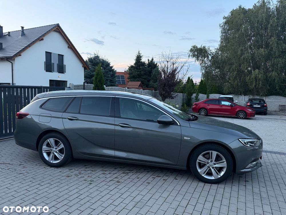 Opel Insignia 2.0 CDTI 4x4 Exclusive S&S - 4