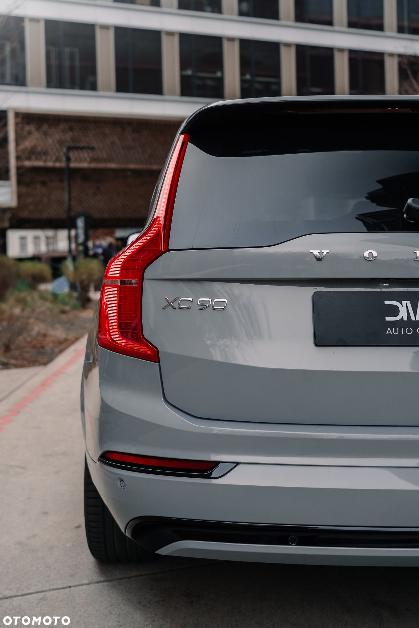 Volvo XC 90 T8 AWD Plug-In Hybrid Ultimate Dark 7os - 8