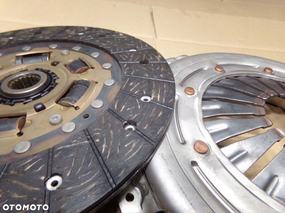 tarcza sprzęgła docisk hyundai tuscon 2.0 crdi 04-09r. - 2