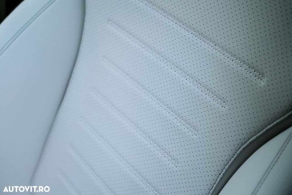 Mercedes-Benz C - 14