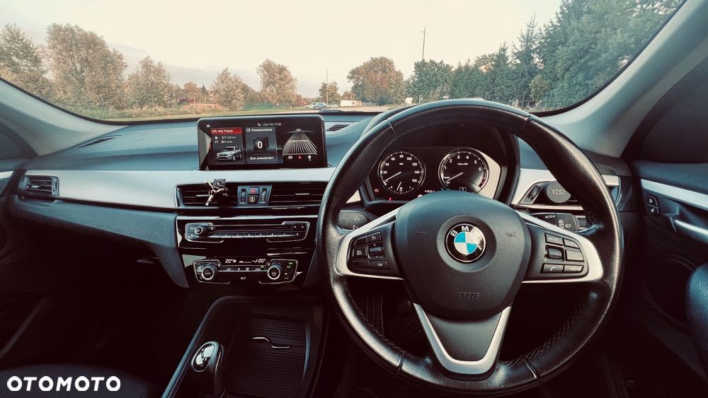 BMW X1 sDrive18i - 21