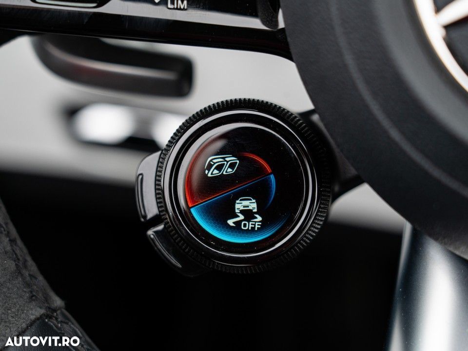 Mercedes-Benz SL - 25