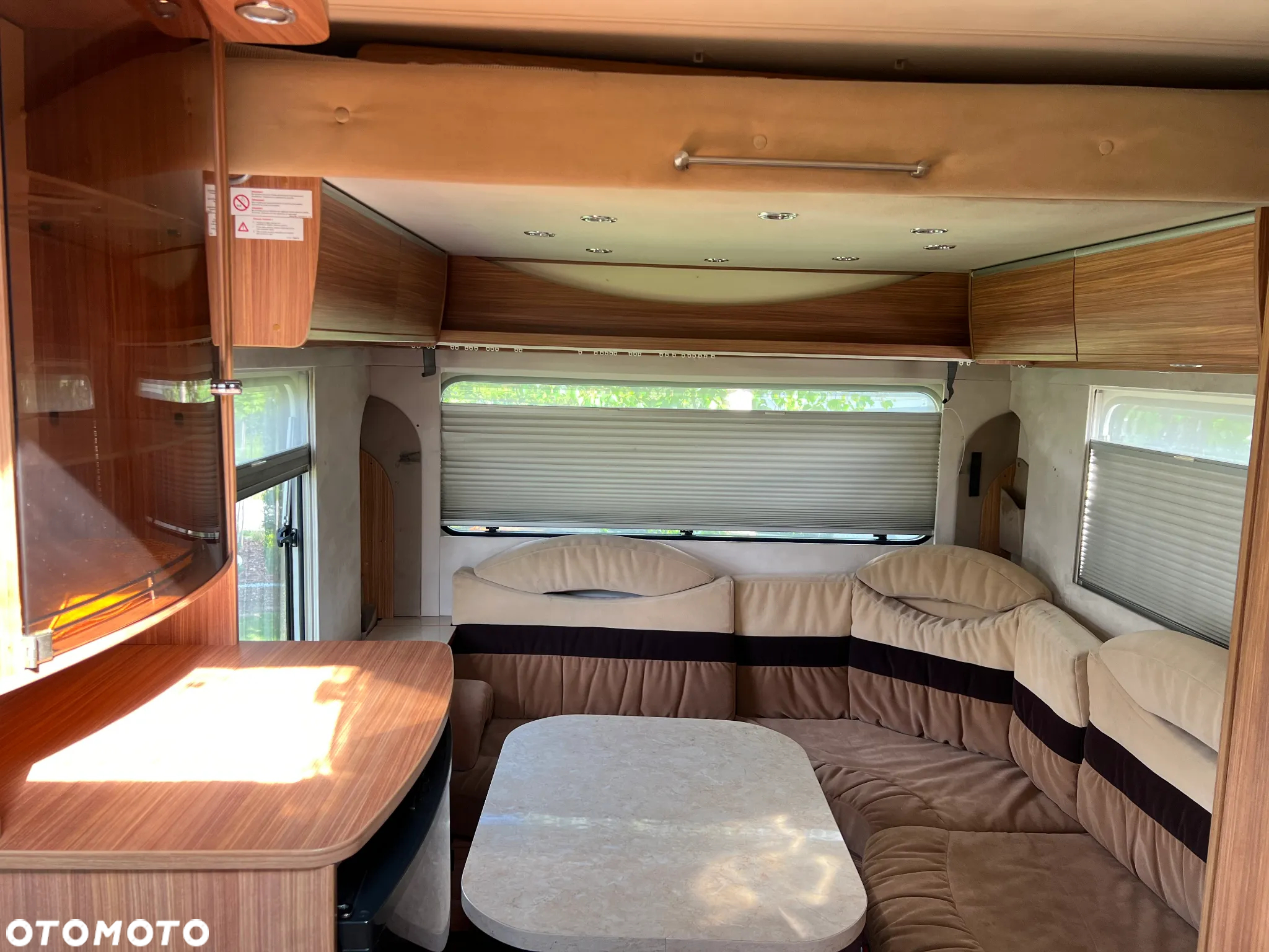 Burstner Averso Plus 410TS - 7