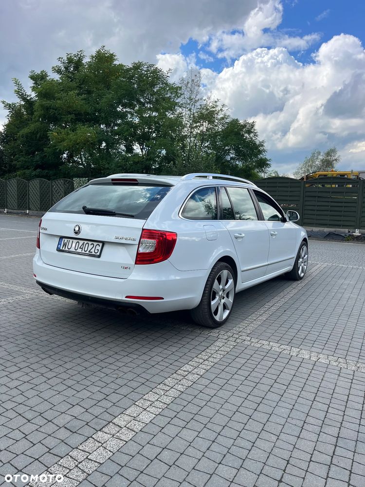 Skoda Superb 3.6 FSI 4x4 Ambition DSG - 2