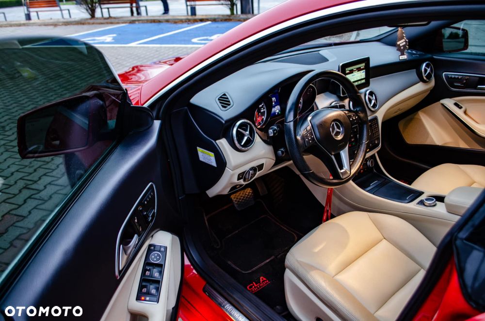 Mercedes-Benz CLA 250 7G-DCT Edition 1 - 8