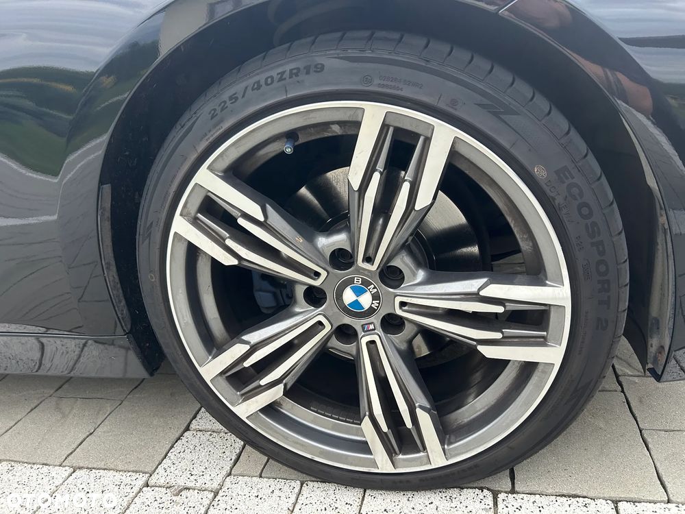 BMW Seria 3 - 16