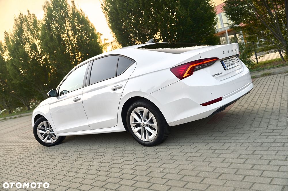 Skoda Octavia 2.0 TDI Ambition - 36