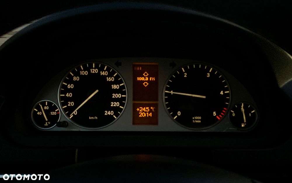 Mercedes-Benz Klasa B 180 CDI - 11