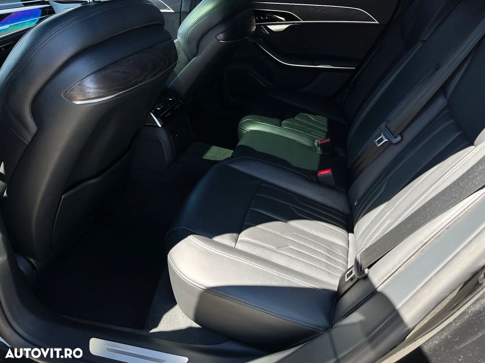 Audi A8 - 11