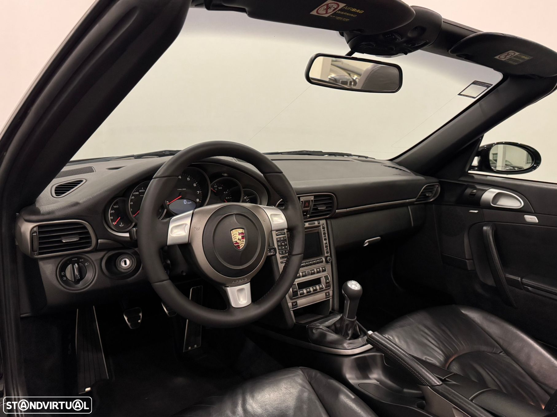 Porsche 911 Série F - 7