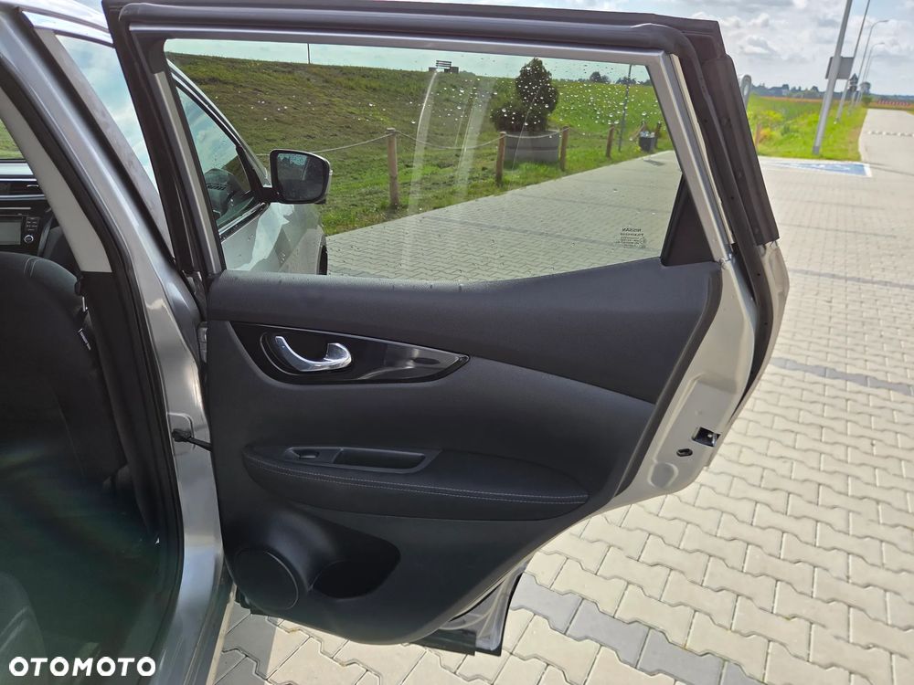 Nissan Qashqai 1.2 DIG-T 360 - 23